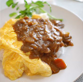 5分でできる！「カレーオムライス」～めんどくさがり屋さんの簡単あさごはん～