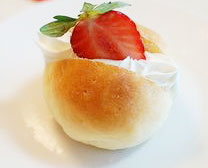 3分でできる！「いちごクリームサンド」～めんどくさがり屋さんの簡単あさごはん～