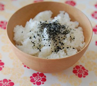 5分でできる！「贅沢ごま塩ごはん」～めんどくさがり屋さんの簡単あさごはん～