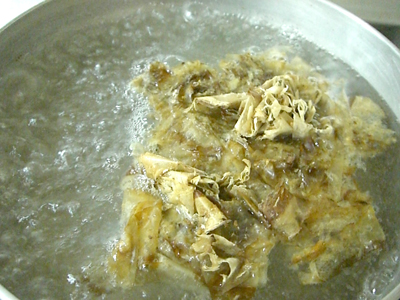 朝食に使える！基本の二番だし、追いがつおの基本のとり方