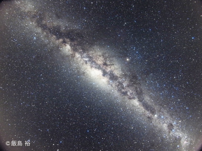 夏の夜空に見える天の川（本書P31の掲載写真より)