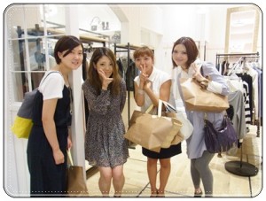 RIMG0922 左からStylifeバイヤー澤口さん、choosy-chu店長平山さん、一番右がキレイの魔法の松家さん。