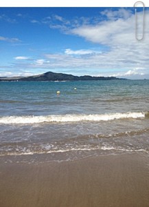 写真1 夏前に訪れた海にも行きました。やっぱり、いいところ!