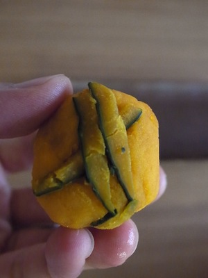 R0038413