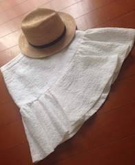 白スカート