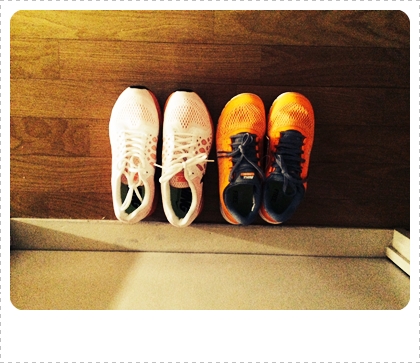-- 1 トレーニングも続けてます。先日はランニングシューズを大人買い。おNEWの靴はテンションが上がりますね!これから、走ってきま~す♪