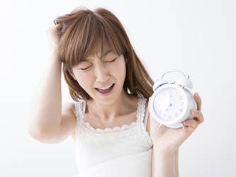 寝坊した朝でもすぐできる！簡単・時短メイクの仕方