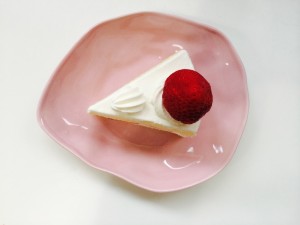 苺のショートケーキのおやつ付き。写真はイメージです。どんなショートケーキを食べられるかはお楽しみ♡