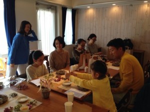 午前中の部から。親子で共同作業中♪