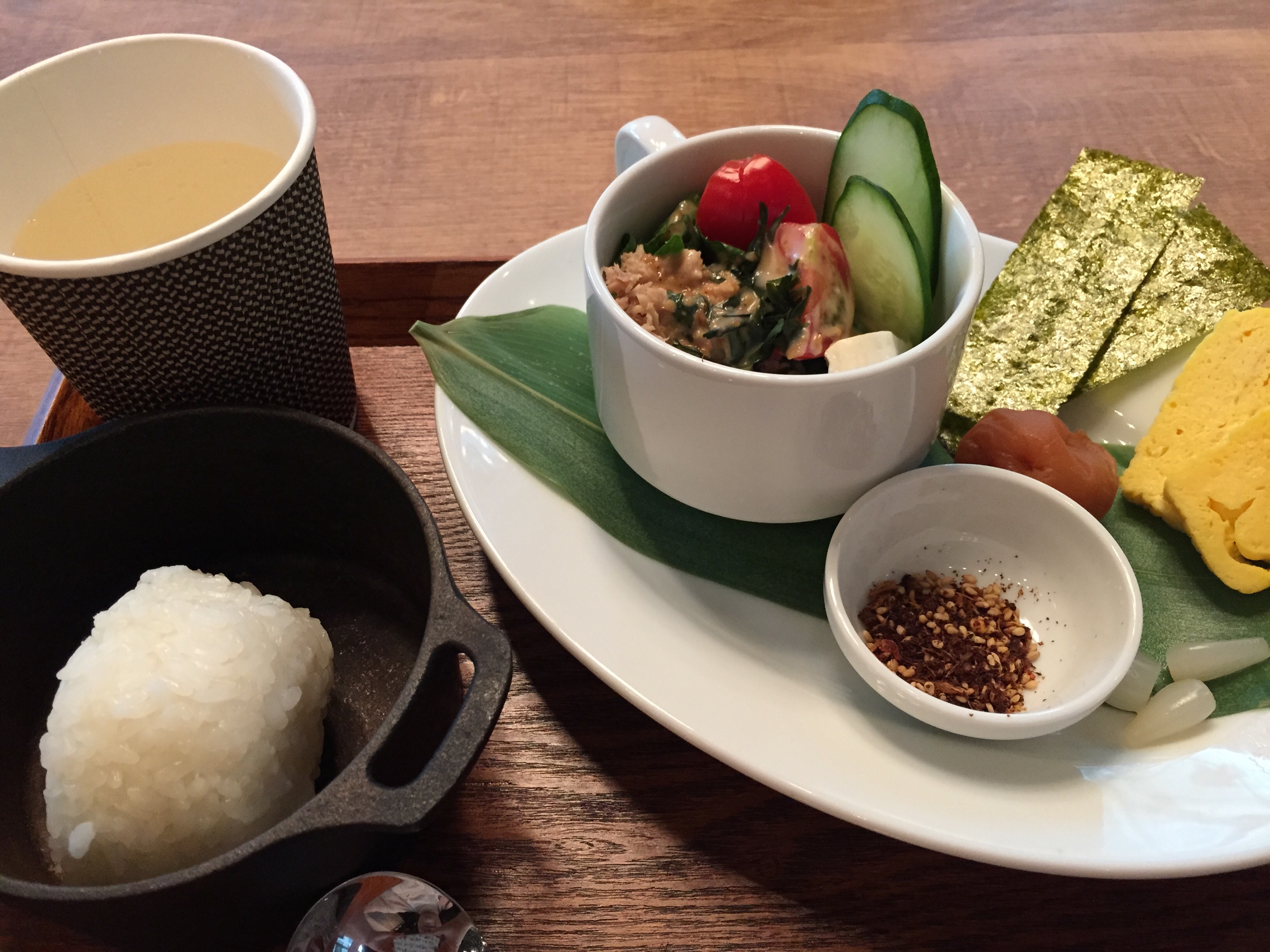 【丸の内】ご飯も美味しい超リラックス空間がオープン@ Marunouchi Cafe×WIRED CAFE 【vol.56】