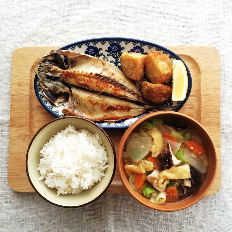ダシいらず♪具材のうまみを引き出して作る、時短で美味しいお味噌汁