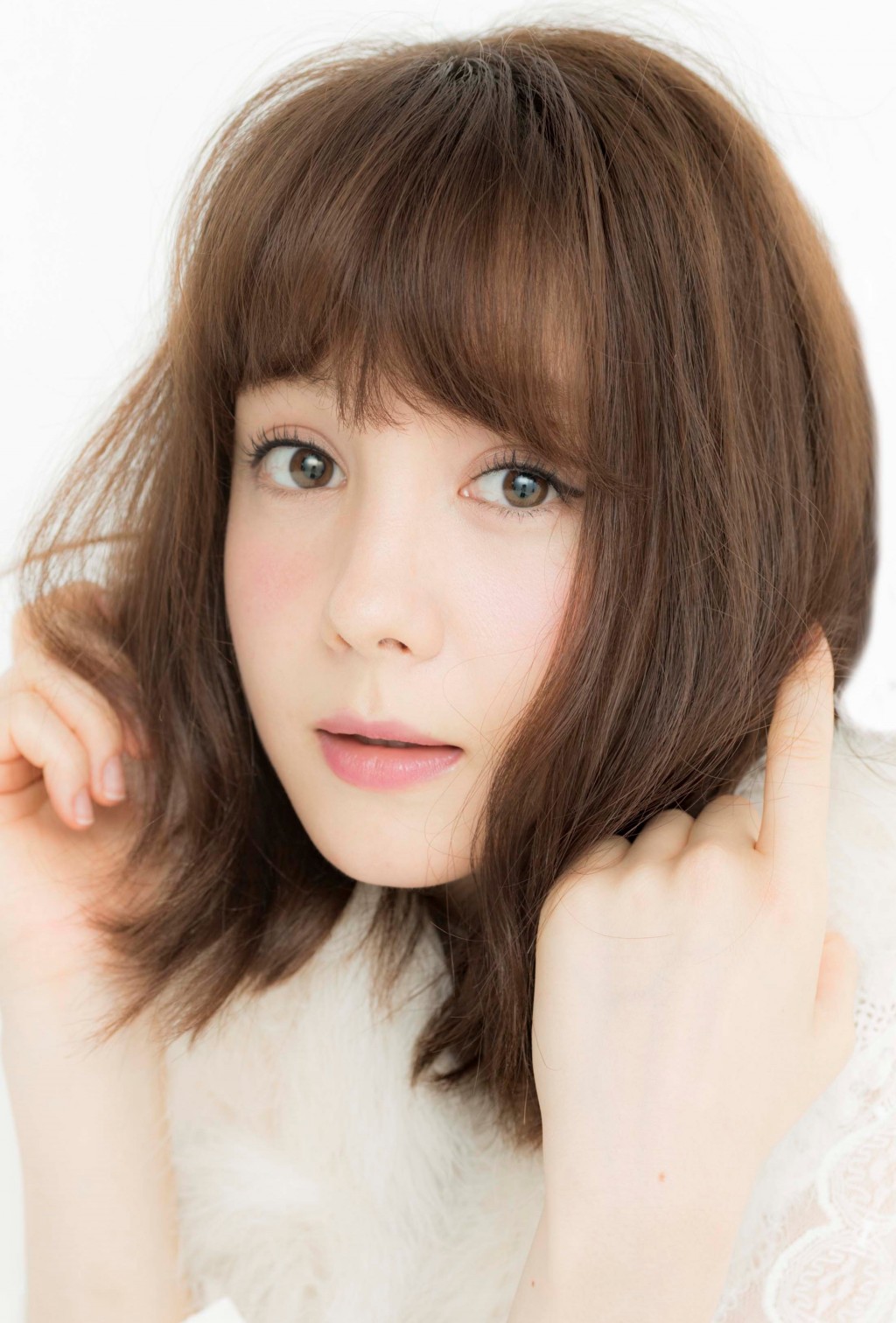 トリンドル玲奈（宣材）