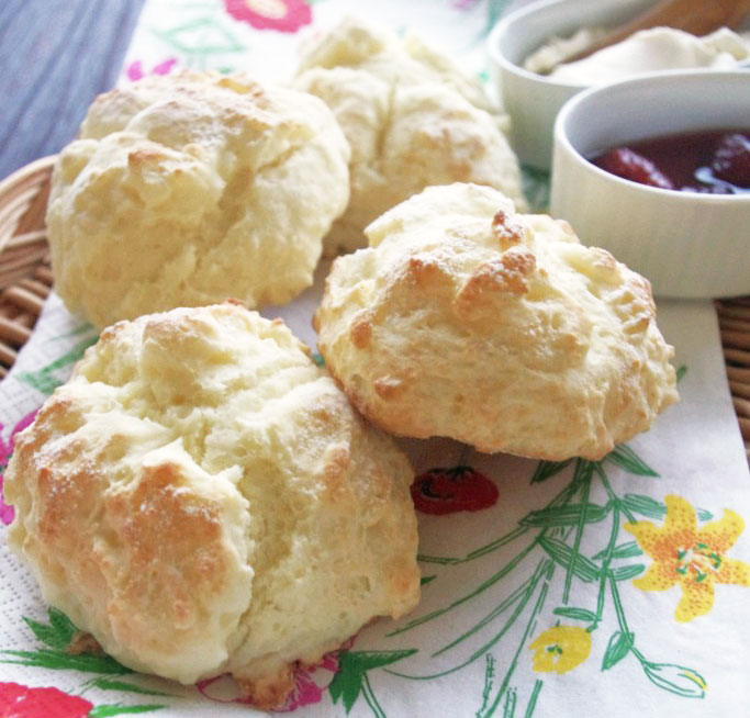 朝焼きパン♪★レシピ★ホットケーキミックスでふんわりもっちりクイックブレッド