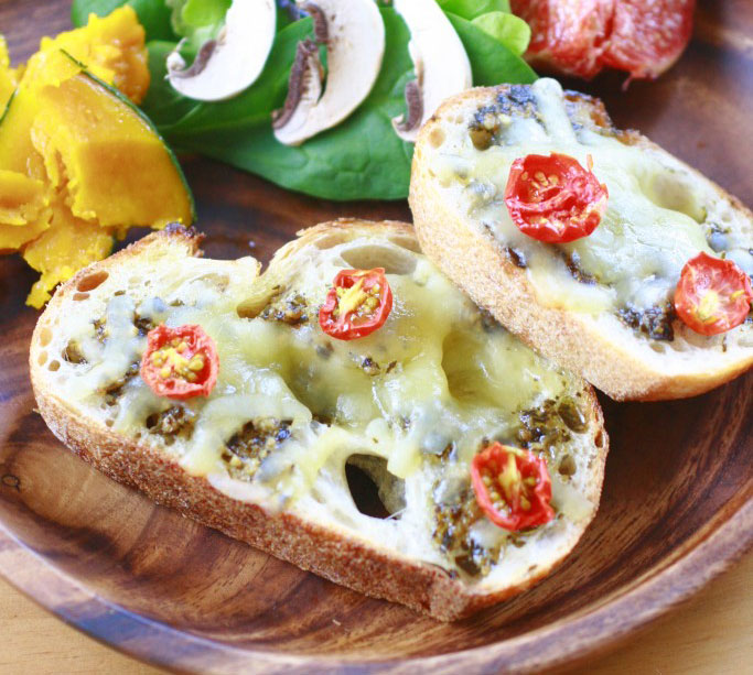 おうちで簡単に！自家製セミドライトマトでのんびりブランチ