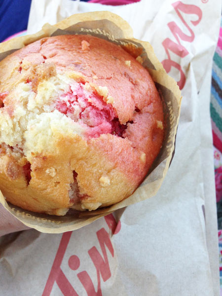 朝食にピンクが可愛いストロベリーショートケーキマフィン_2new