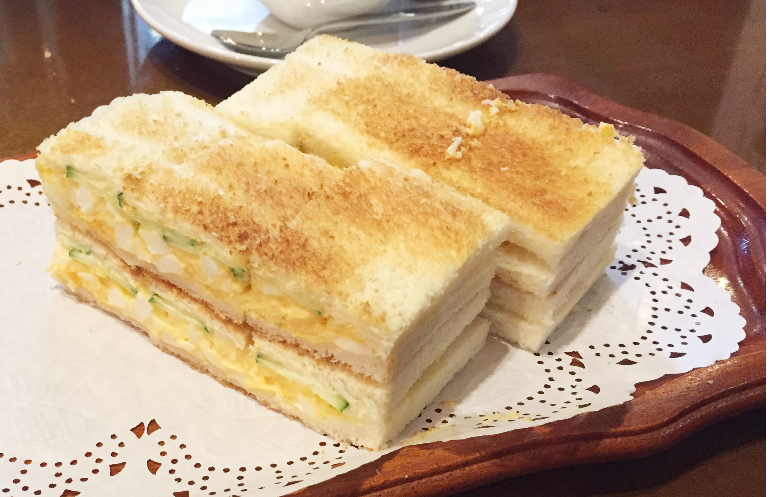 【京都・祇園】舞妓さんサイズ♪名物の卵サンドが絶品の老舗「ナカタニ」