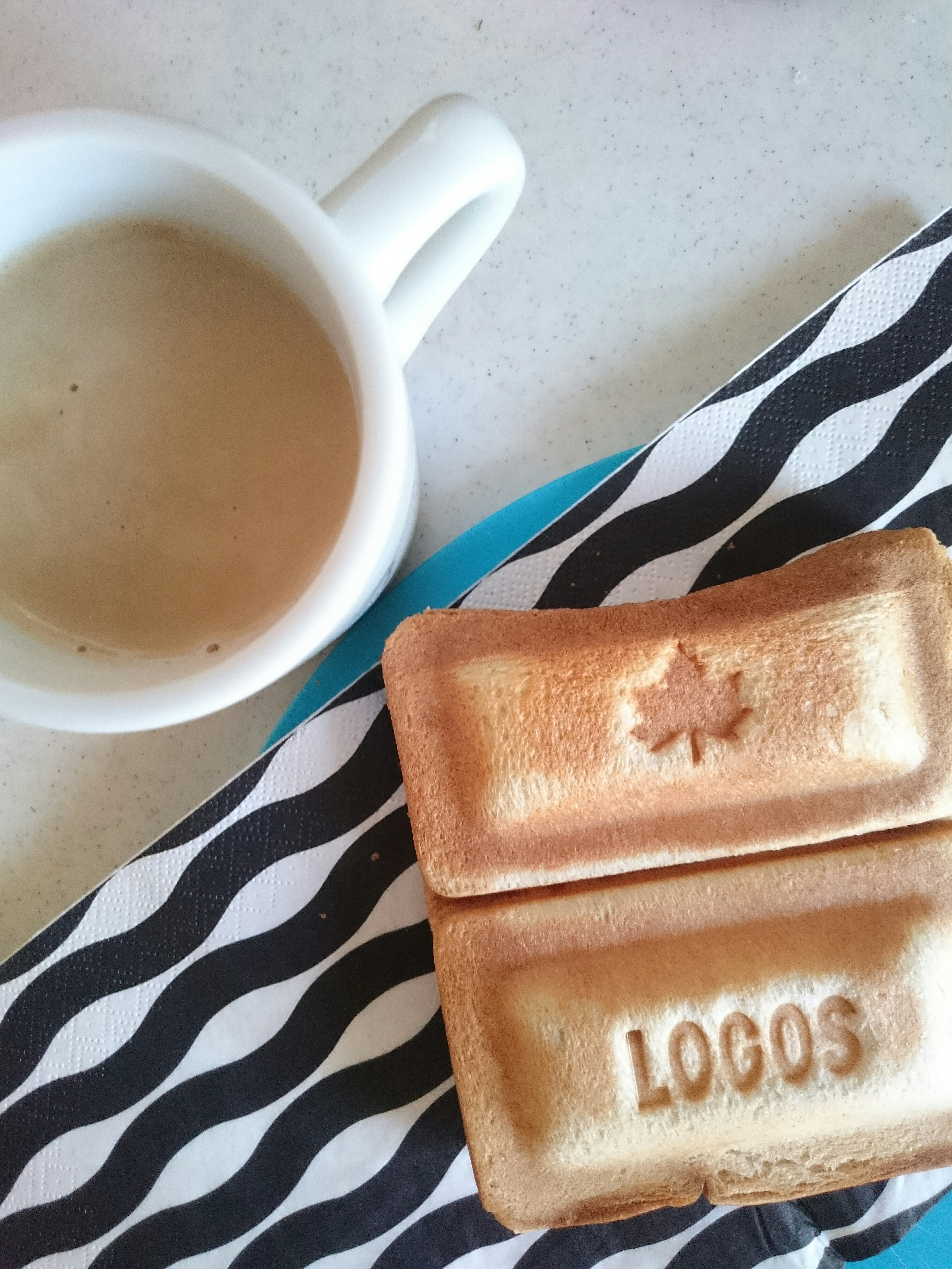 ホットサンドな朝
