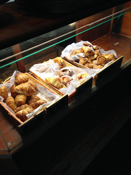 トロントの美味しいクロワッサンで朝食を_2new