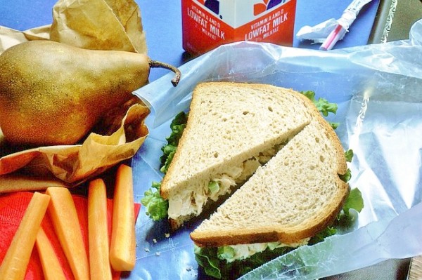 lunch-80110_640