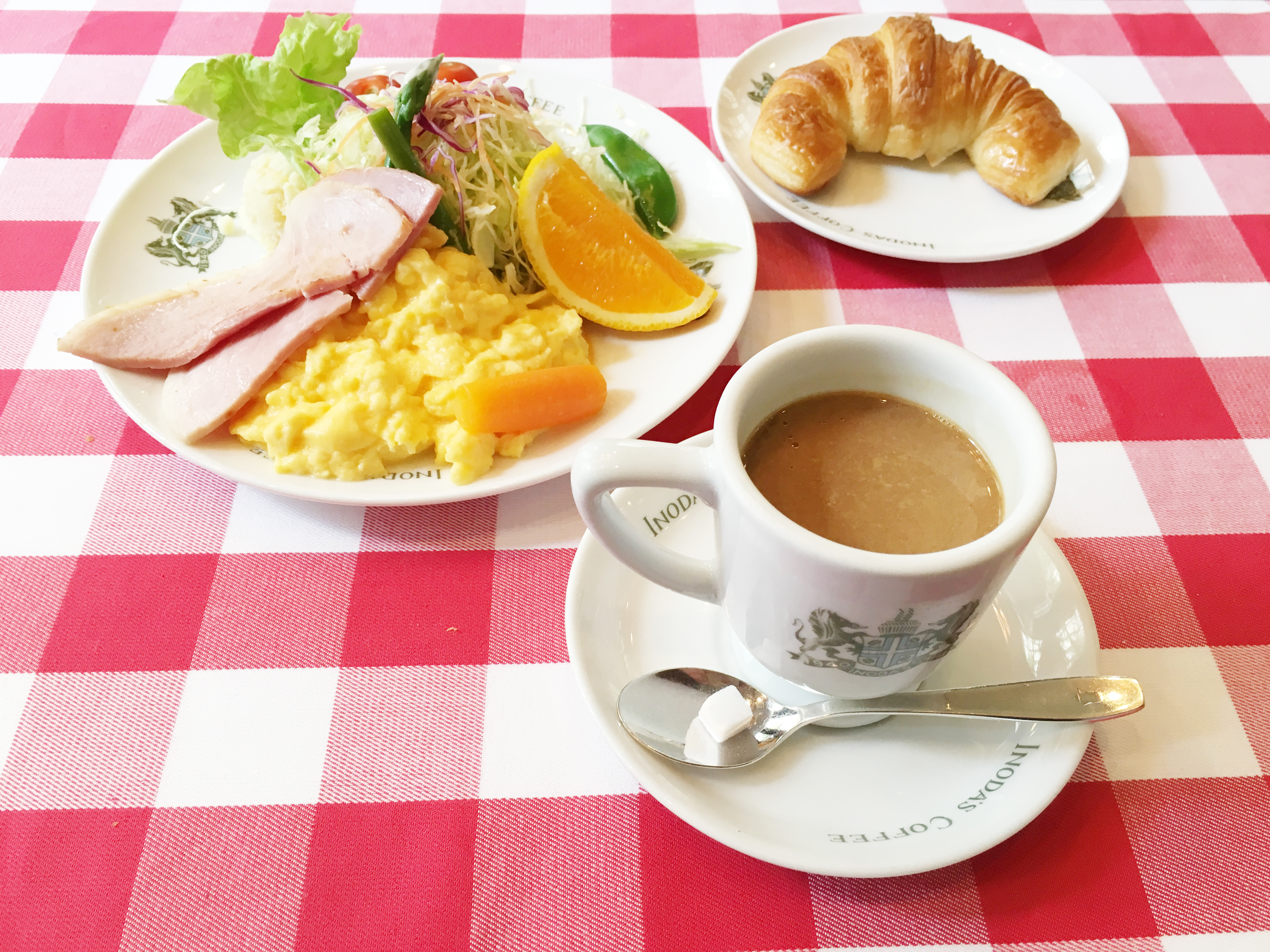 【京都・三条】リニューアルした「イノダコーヒ本店」で名物モーニング