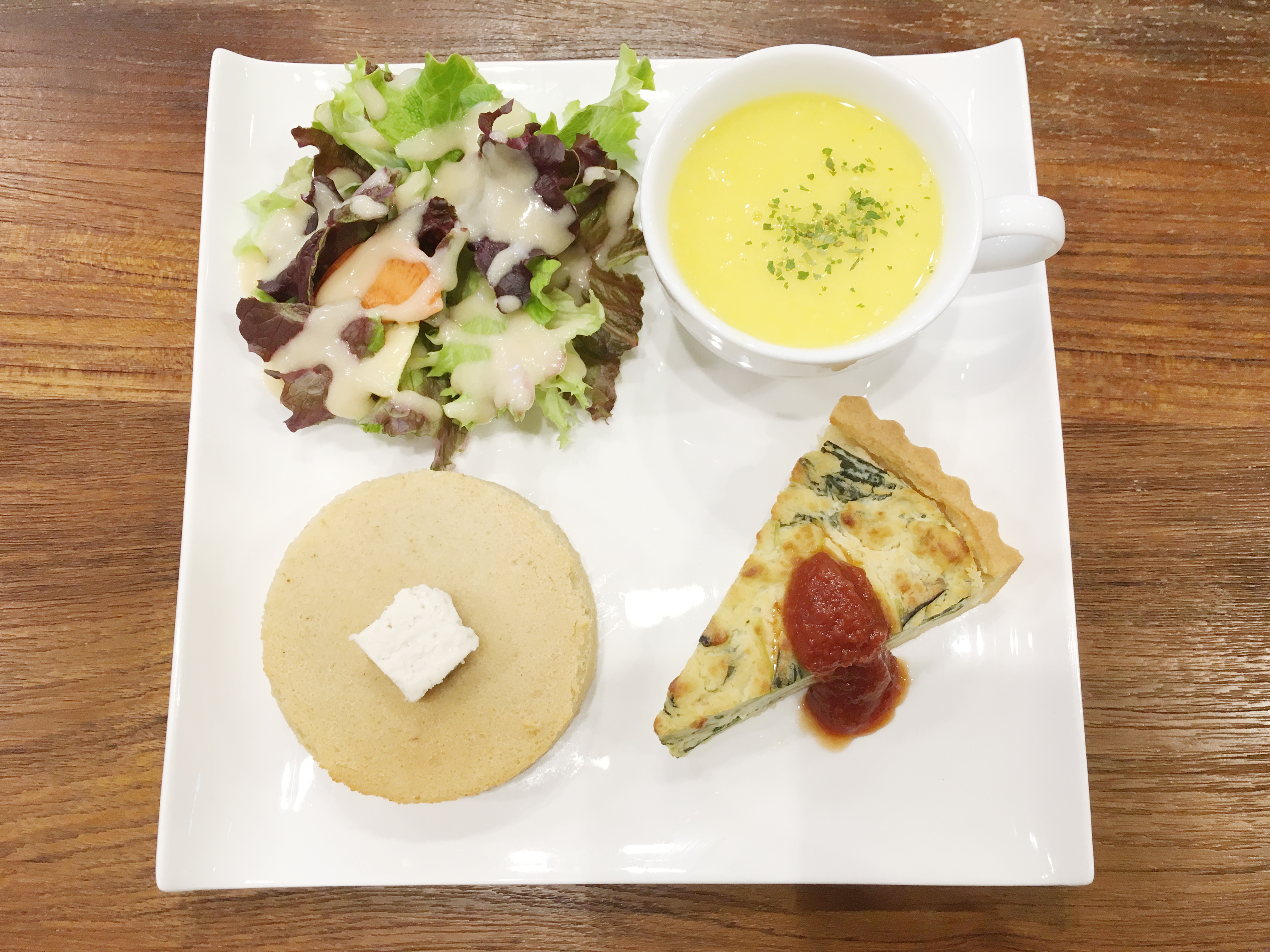 【京都・三条】からだの中からきれいに。オーガニック朝食@CHOICE
