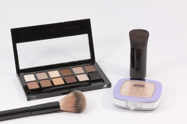 make-up-1215277_960_720