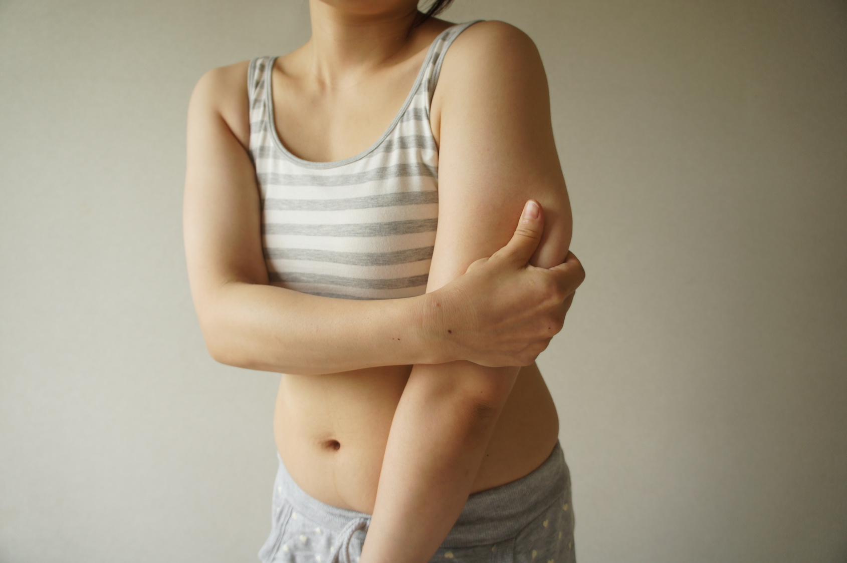 脂肪をためない！夏の「冷え太り」を招くNG習慣と解消法