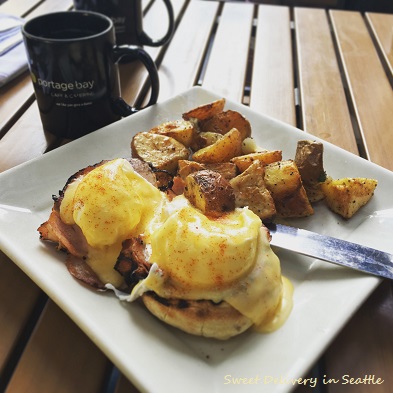 eggs benedict