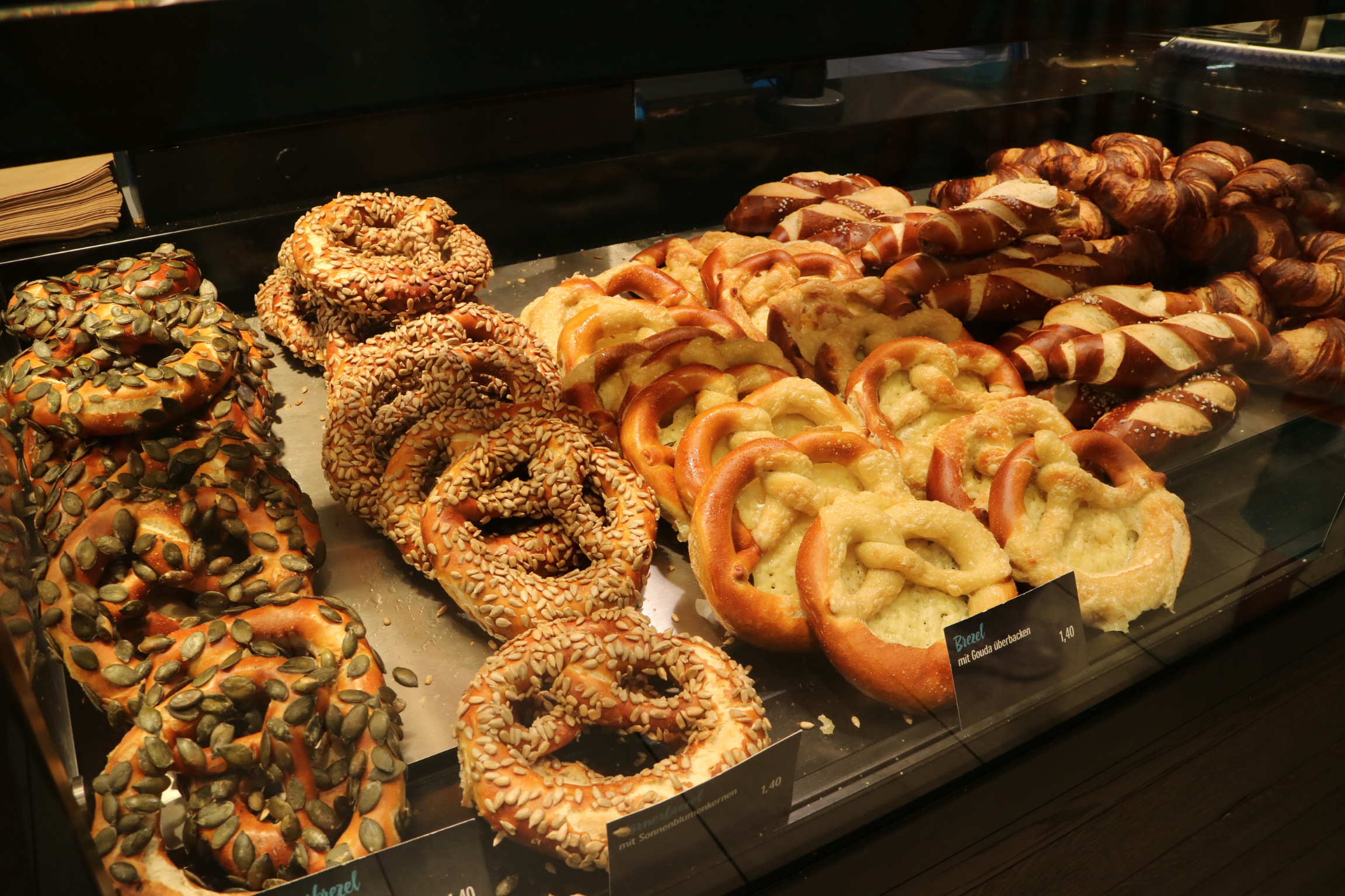 ドイツ人が大好きなBrezel（プレッツェル）！サンドイッチバージョンも！