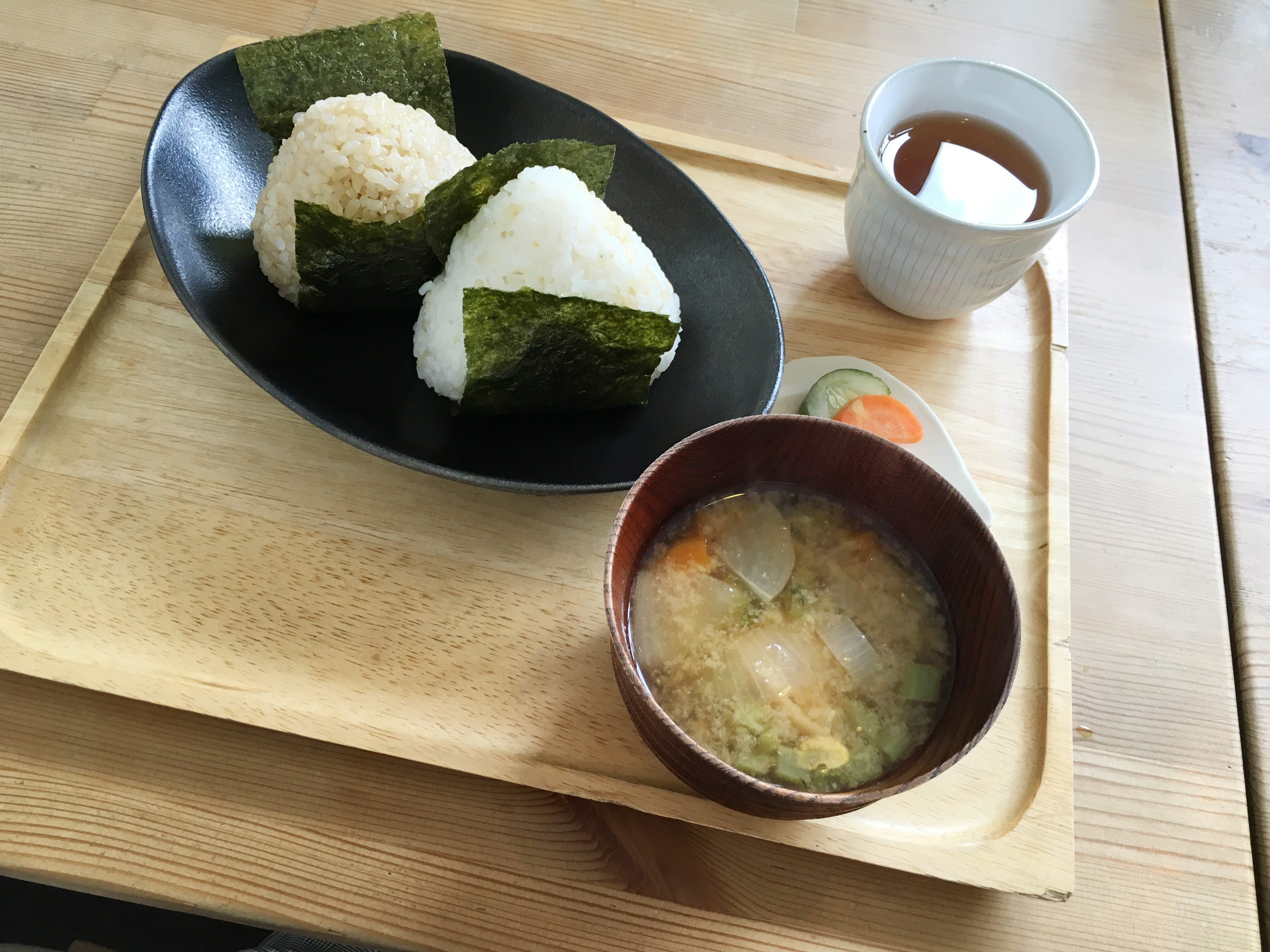 【京都・嵐山】musubi cafeで大きなおむすびモーニング