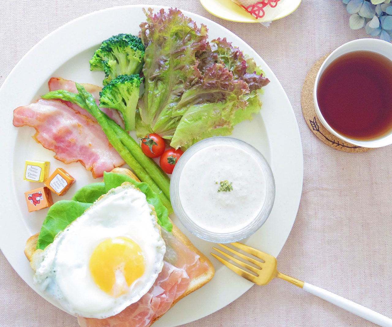 料理と写真が大好きな私が見つけた「朝ごはんの写真」をうまく撮るコツ