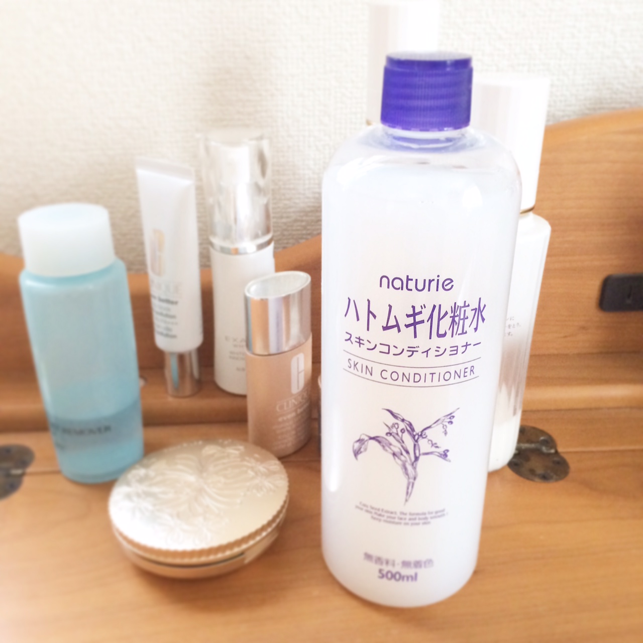 何度もリピートしているプチプラ化粧水の、おすすめの使い方