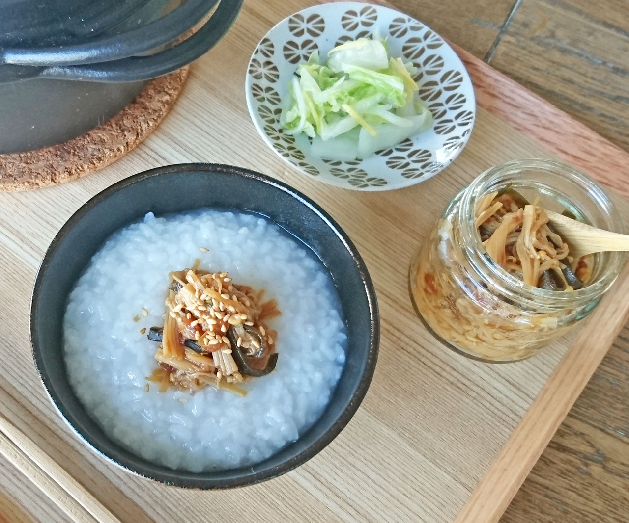 ほっこり♪和朝食の基本「お粥」と「梅昆布なめたけ」の作り方