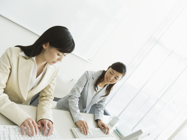 ”落ち着いて！”といいたい時は「Don’t panic.」