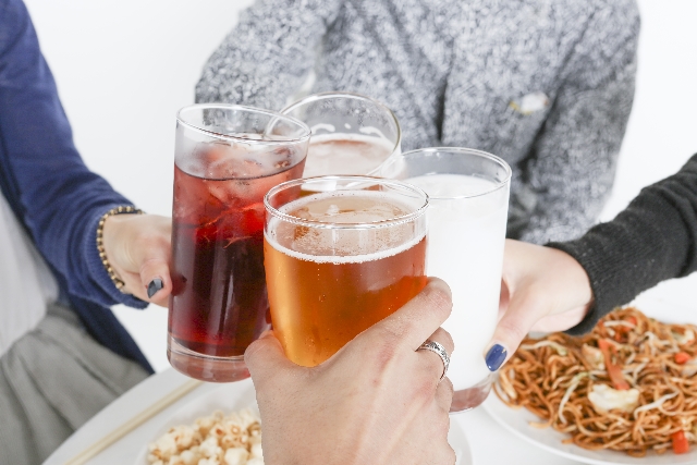二日酔いに負けない！忘年会を楽しく乗り切るコツ♪