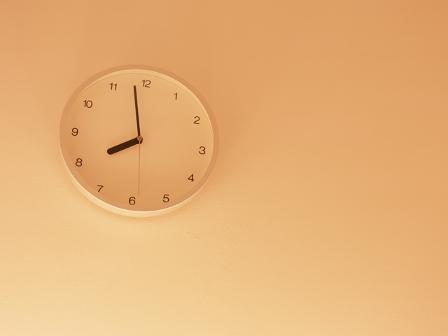 「あ、こんな時間！」と相手に別れを告げる時の英語のひとこと
