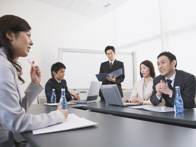 「それでいいよ」と相手に合わせたいときに便利な英語フレーズ♪