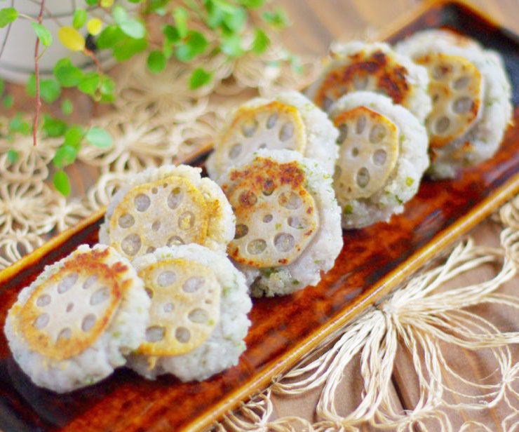 簡単にできる作り置き！もっちり美味しい「レンコン餅」