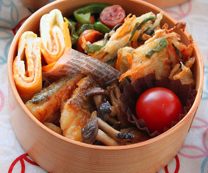 白ごはんに合う定番おかず！「タラとしめじの照り焼き」のお弁当