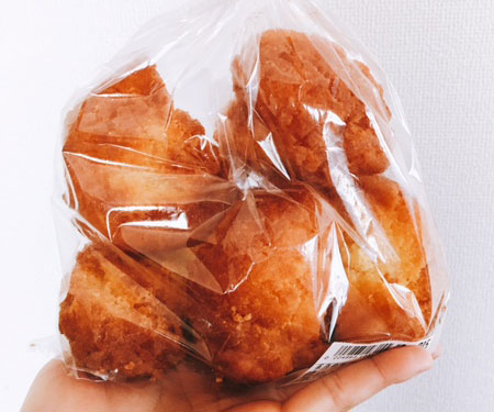 ネットで発見！あのスーパーで買える絶品ざくざく「サーターアンダギー」