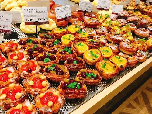 【大阪:アビアント】朝7時からオープン!ハード系なパン好きにも絶対オススメ!