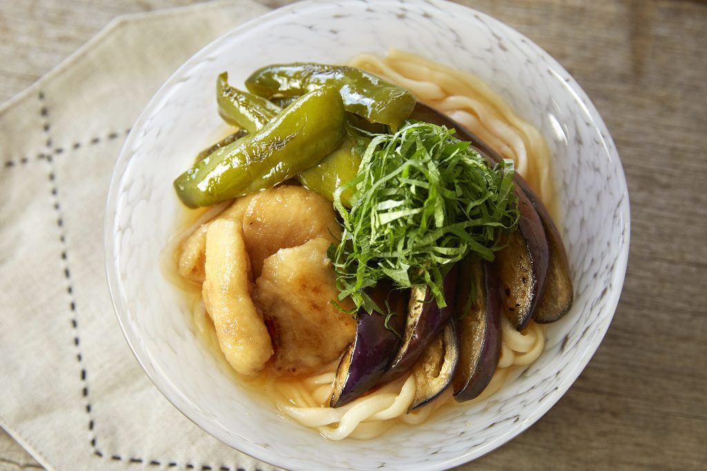 焼いて漬けるだけ！簡単ヘルシーおかず「鶏肉と秋ナスの焼きびたし」