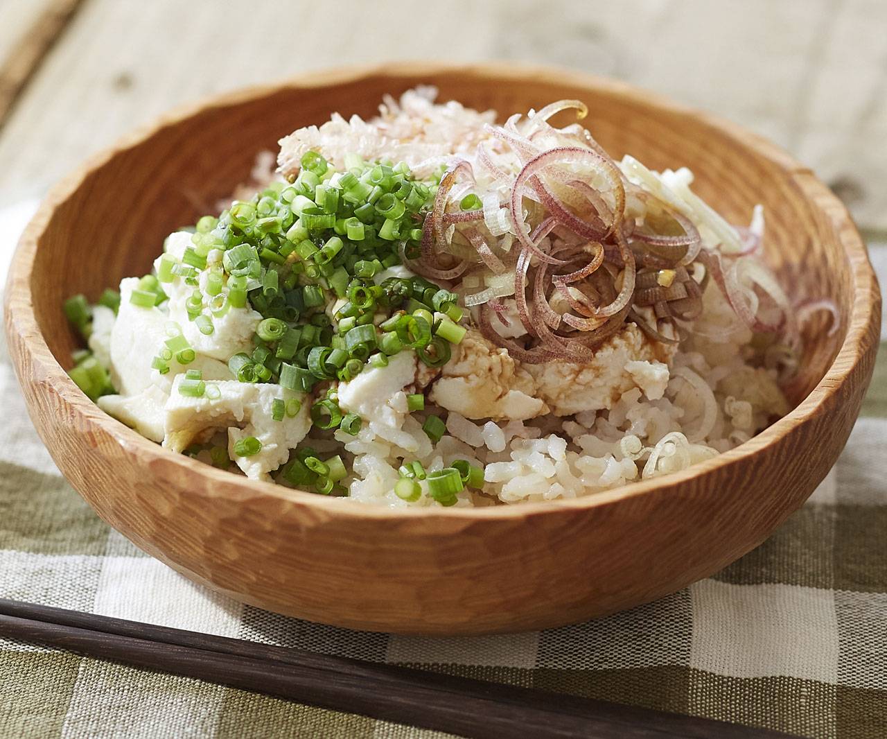 食欲がない朝はコレ！超カンタンお豆腐レシピ「やっこ飯」
