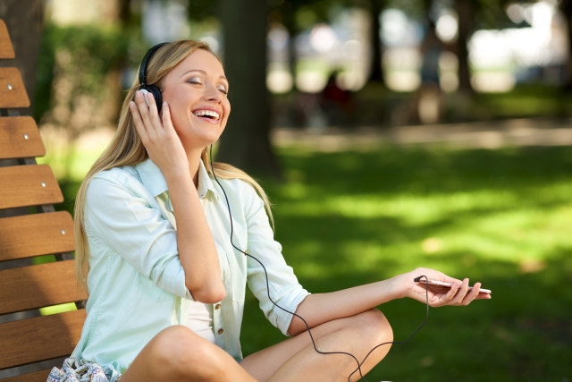 仕事や家事がはかどる！人気ドラマの「やる気が出る曲」3選