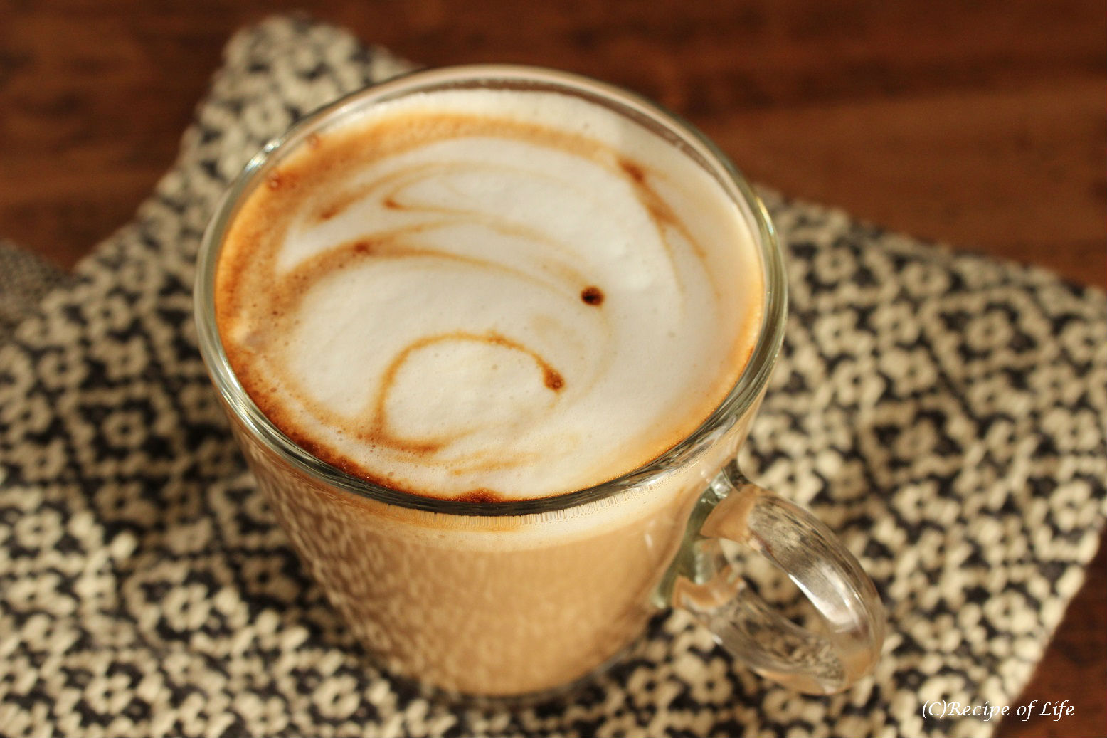ふわもこ泡がうれしい♪おうちでお手軽「カフェラテ」の作り方
