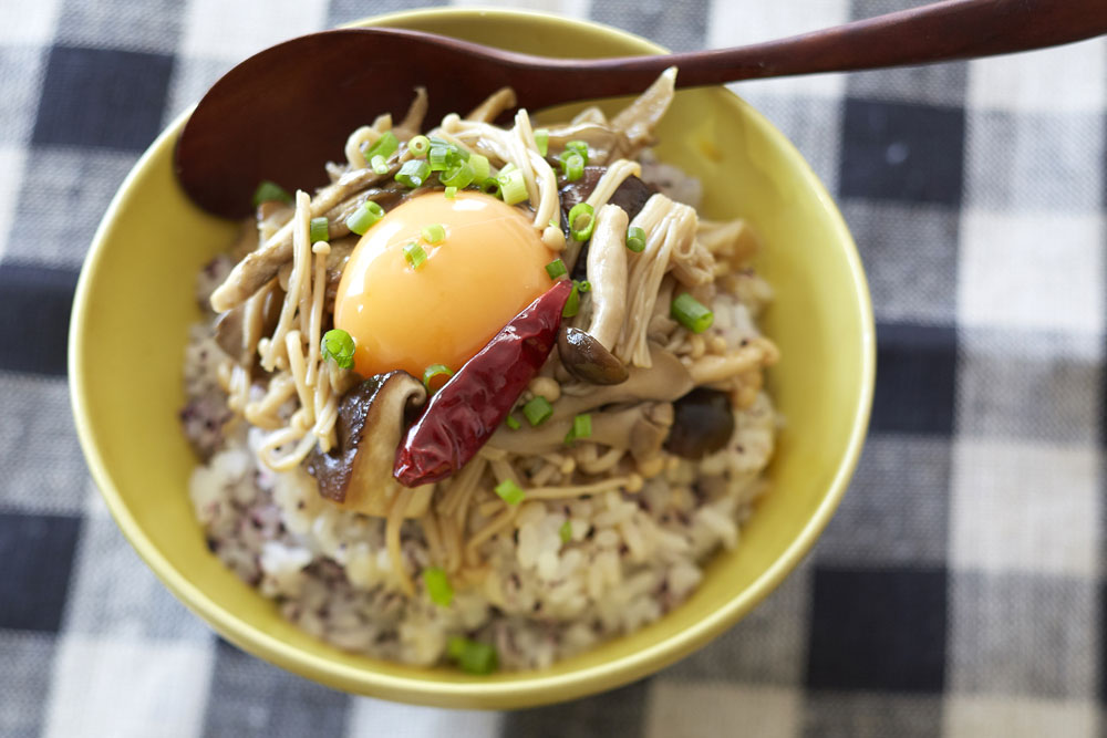 レンジで簡単！アレンジ自在な万能作り置き「なめきのこ」