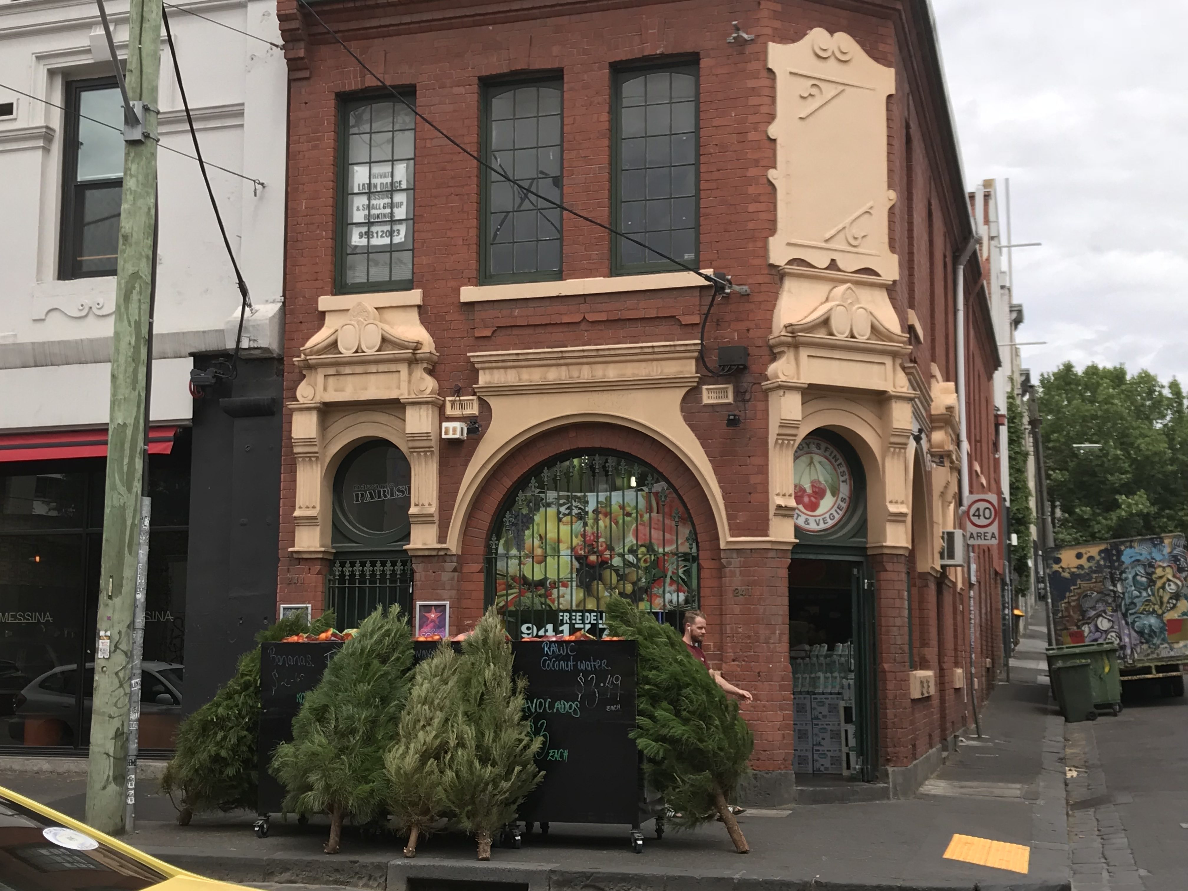 Christmas is around the corner – その1。