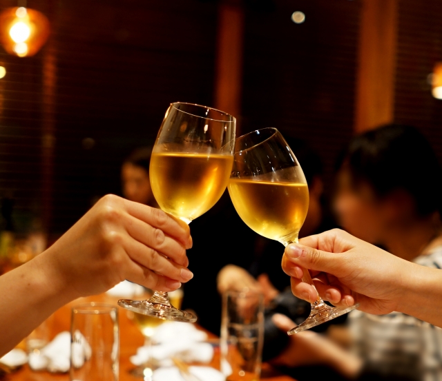 飲み会にもキケンがいっぱい！？年末年始の「防犯対策」いろいろ