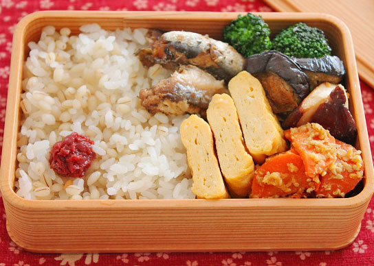 頼れるお弁当おかず！ご飯がすすむ「にんじんのこってりごま味噌」