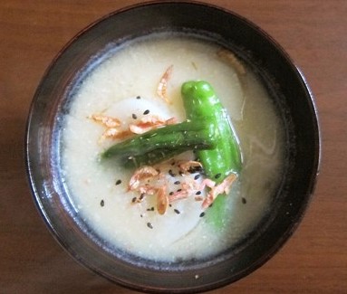 【立春の朝に】春に向けてエネルギー補給♪「ししとうと長芋のお味噌汁」